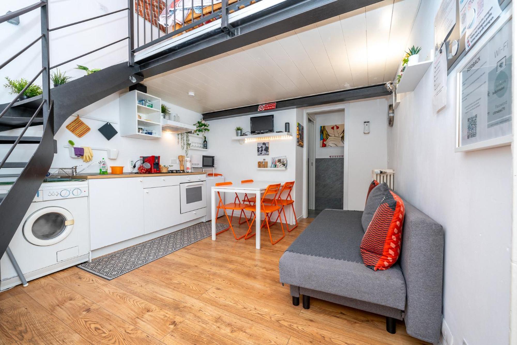 Stagabin Little Loft Near Porta Susa Station And Subway Turin Exterior photo